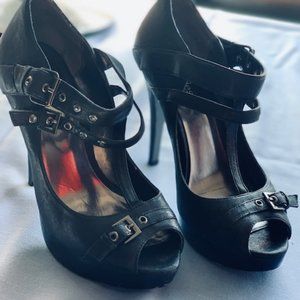 Charles David black leather heels